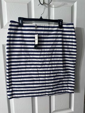 Talbots Striped Navy and White Women’s Pencil Skirt